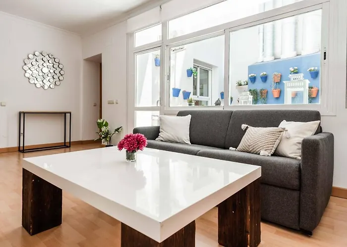 Daire Urbanchicmalaga Historic With Quiet Patio *